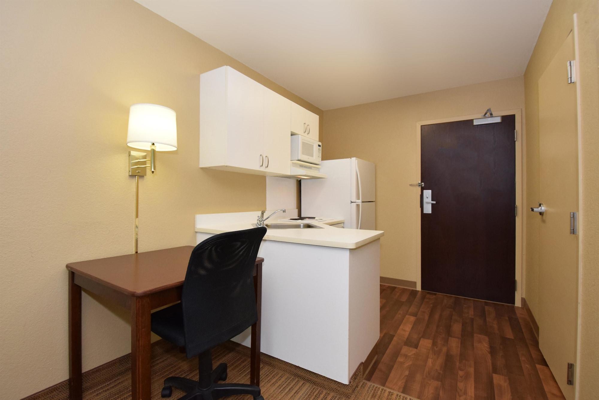 Extended Stay America Select Suites - Orlando - Conven Ctr - Sports Complex Williamsburg Exterior photo