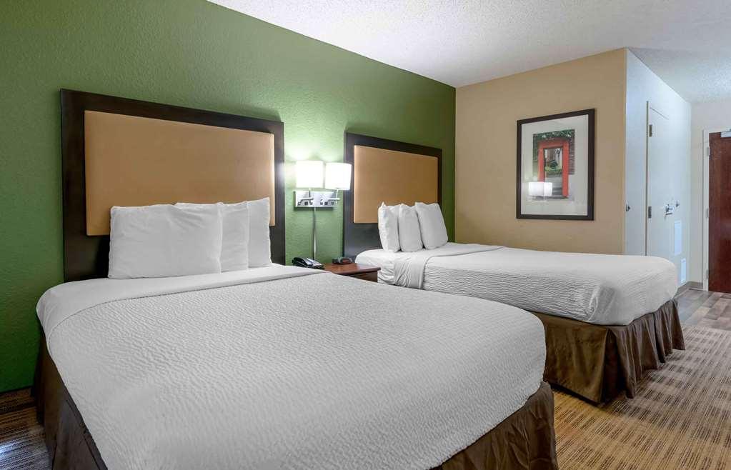 Extended Stay America Select Suites - Orlando - Conven Ctr - Sports Complex Room photo